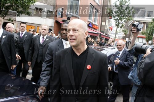 Amsterdam 26 juni 2006
Premiere over the edge in Tushinsky.
Bruce Willis  
Peter Smulders bv