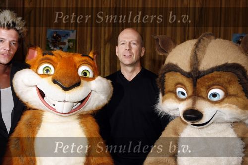 Amsterdam 26 juni 2006
Persconferentie over the edge in het Amstel hotel
Bruce Willis  en Tygo Gernandt
Peter Smulders bv