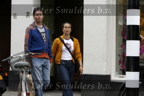 Amsterdam 22 juni 2006
Carel Kraaijenhof wandelend op de pc hooftstraat met zijn vrouw