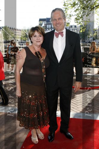 Amsterdam 15 juli 2006
Premiere Rembrandt in Carre.
Catherine Keyl met vriend Maurits