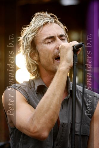 Bloemendaag 22 juli 2006
Optreden Hudson 5 met als zanger Chris Zegers bij Woodstock.
Chris treedt op voor het goede doel Save the Monkeys