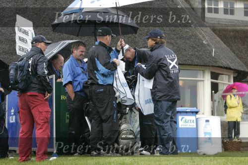 Zandvoort, 10 Augustus 2006
KLM Dutch open golf 2006
1e dag      Colin Montgomerie op de 10e tee met veel regen