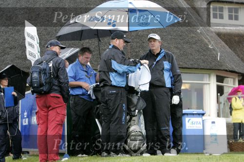 Zandvoort, 10 Augustus 2006
KLM Dutch open golf 2006
1e dag      Colin Montgomerie op de 10e tee met veel regen