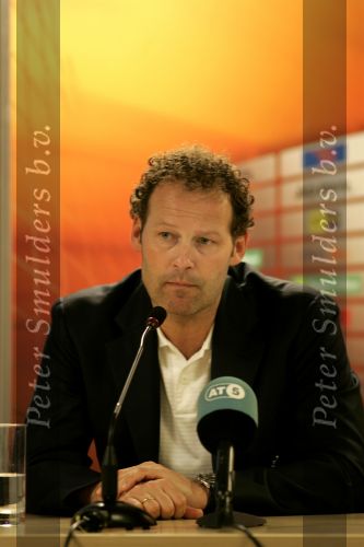 Rotterdam, 7 Mei 2006
Feyenoord stadion Gatorade Cup (KNVB-beker ) Seizoen 2005/2006
AJAX-PSV, eindstand 2-1
Danny Blind