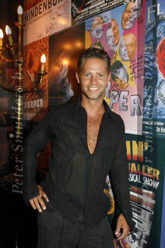 Amsterdam 19 juli 2006
Perspresentatie the Wiz in focus studios.
Danny de Munck