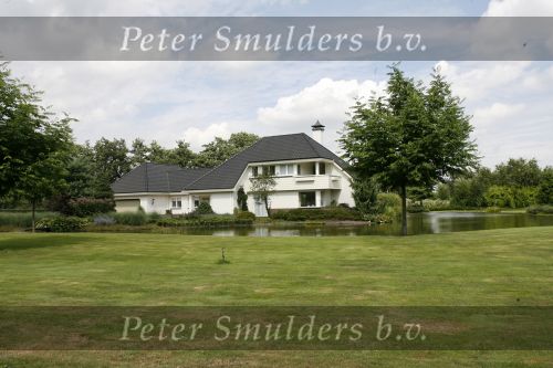 Leusden 31 juli 2006
Dit huis zou  het nieuwe huis van Dennis Bergkamp zijn..