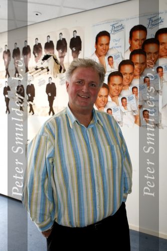 Arnhem 28 juni 2006
Frans Bauer en Emile Hartkamp in studio. Emile is 45 kg afgevallen.
Peter Smulders bv