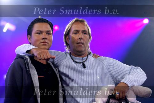 Aalsmeer 18 augustus 2006
Big Brother huis begint weer. alle bewoners vertrekken vanuit de studio naar het BB huis.
Presentatrice Bridget Maasland.
Peter Smulders bvAalsmeer 18 augustus 2006
Big Brother huis begint weer. alle bewoners vertrekken vanuit de Marcel (r) en etienne
Peter Smulders bv