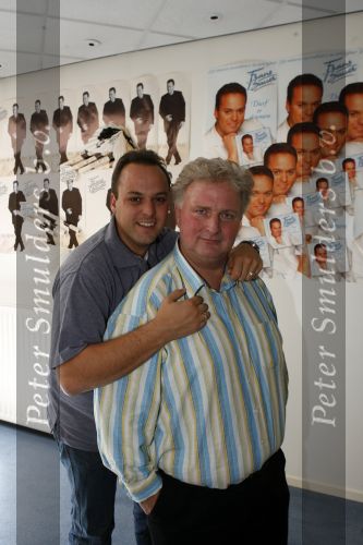 Arnhem 28 juni 2006
Frans Bauer en Emile Hartkamp in studio. Emile is 45 kg afgevallen.
Peter Smulders bv