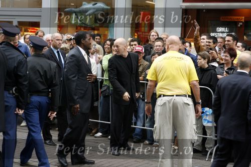 Amsterdam 26 juni 2006
Premiere over the edge in Tushinsky.
Bruce Willis  met Frank Schmitt
Peter Smulders bv