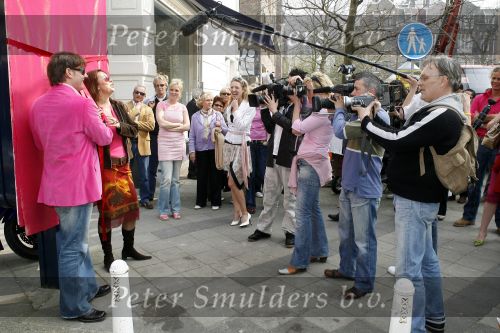 Amsterdam 26 april 2006
Presentatie nieuwe story door gerard Joling op de pc hooftstraat.
Gerard Joling en Petra Bakker Schut