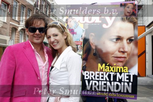 Amsterdam 26 april 2006
Presentatie nieuwe story door gerard Joling op de pc hooftstraat.
Gerard Joling en Debby Gerritsen