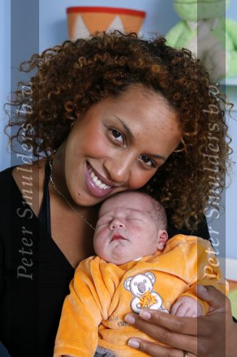 Diemen 21 mei 2006
Glennis Grace met haar vriend Moos en hun zoon Anthony Shane.
