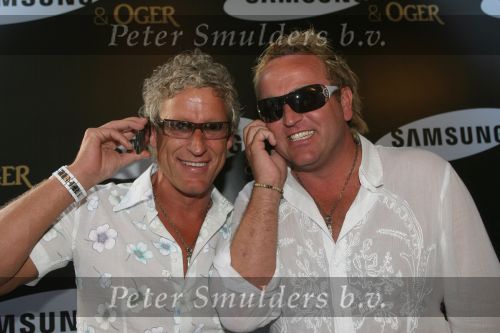 Amsterdam, 12 Juli 2006
Presentatie nieuw GSM Toestel type van Samsung X820 i.s.m. met Oger.  Gordon met zijn broer