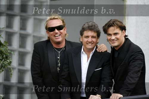 Amsterdam 20 juni 2006
Ingeborg Douwes gala in carre.
Rene Froger Gordon en deJeroen v d Boom als vervanger voor de zieke gerard Joling
Peter Smulders bv