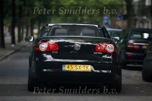 Amsterdam 18 augustus 2006
han pekel in Volkswagen cabrio.
Peter Smulders bv