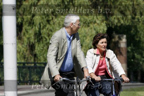 Amsterdam 18  juni 2006
Hans v d Broek met zijn vrouw op de fiets in Amsterdam
Peter Smulders bv
