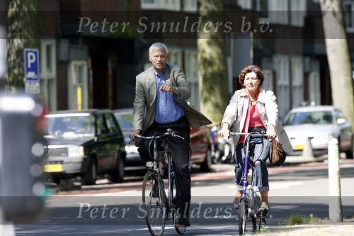 Amsterdam 18  juni 2006
Hans v d Broek met zijn vrouw op de fiets in Amsterdam
Peter Smulders bv