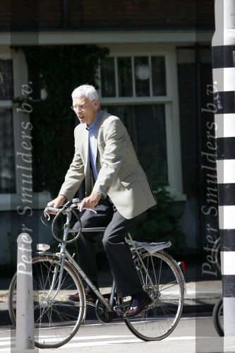 Amsterdam 18  juni 2006
Hans v d Broek met zijn vrouw op de fiets in Amsterdam
Peter Smulders bv