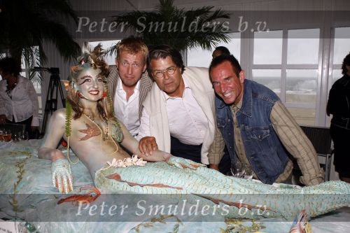 Monster 21 augustus 2006
Bijeenkomst van het wereld natuurfonds.
Harm Edens Emile Ratelband en Rob verlinde
Peter Smulders bv