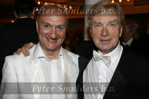 Amsterdam 15 juli 2006
Premiere Rembrandt in Carre.
 Henk poort met Henk v d Meyden