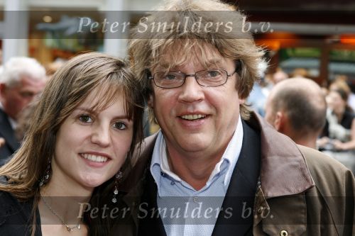 Amsterdam 26 juni 2006
Premiere over the edge in Tushinsky.
Henk Westbroek met dochter
Peter Smulders bv