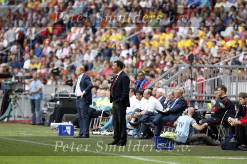 Amsterdam 13 augustus 2006
Ajax-PSV 3-1 om de johan Cruijff schaal in de arena.
Henk ten Cate en Ronald Koeman
Peter Smulders bv