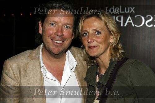 Amsterdam 27 juni 2006
Feestje Nokia in de escape.
Henkjan Smits met zijn vrouw
Peter Smulders bv