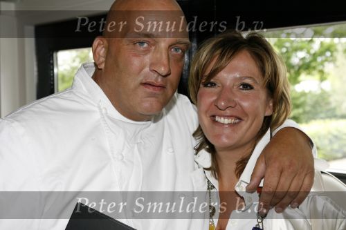 Ouderkerk aan  de Amstel 22 mei 2006
Boek presentatie Herman de Blijker. met sigaar
Herman met vrouw
