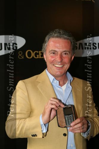 Amsterdam, 12 Juli 2006
Presentatie nieuw GSM Toestel type van Samsung X820 i.s.m. met Oger.  Huub Stapel