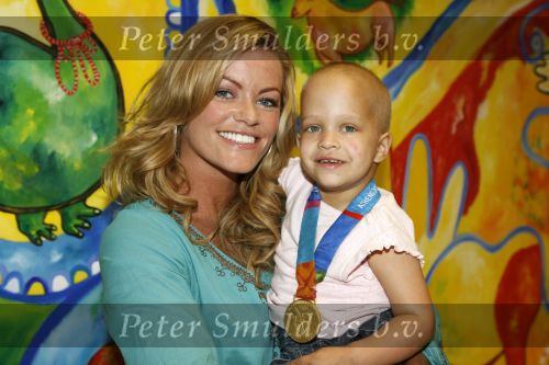 Rotterdam 31 juni 2006
Inge de Bruijn in het Sophia kinder ziekenhuis voor Kika.
Peter Smulders bv