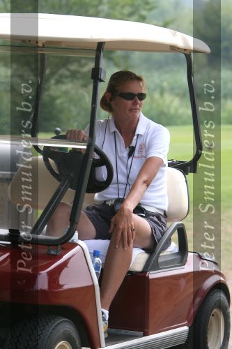 Best, 28 t/m 30 Juli 2006
NK Matchplay 2006 Golf Dames & Heren op BEST GCCRamon 
Refere Ingeborg Slikker (Pluis) in de buggy