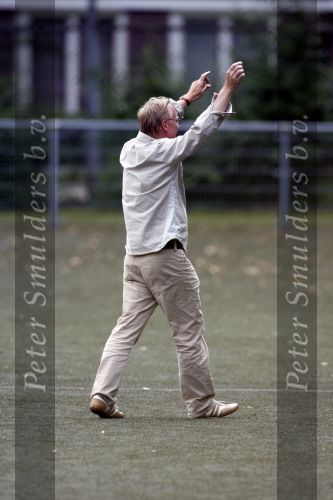Amsterdam 28 juni 2006
Jack Spijkerman voetballen met zijn zoontje Joska.
Peter Smulders bv