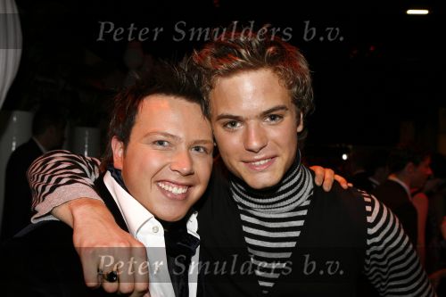 Rotterdam 22 mei 2006
Johnny Kraaykamp musical awards in ahoy.
Jim Bakkum met Jamai