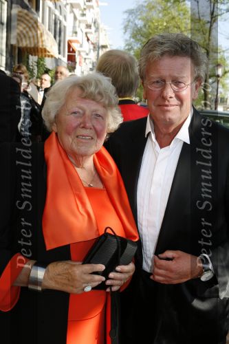 Amsterdam 15 juli 2006
Premiere Rembrandt in Carre.
Jan des Bouvrie met moeder