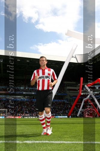 Eindhoven, 31 Juli 2006
Jaarlijkse Open Dag bij PSV met 27.000 toeschouwers
Jason Culina