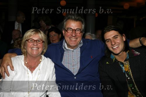 Amsterdam 31 mei 2006
Presentatie cd  box Ramses Shaffy in de rode hoed.
Jeroen Krabbe met vrouw en zoon Jacob
Peter Smulders bv