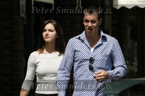 Amsterdam 14 juli 2006
Jeroen v Koningsbrugge met zijn vrouw op de cornelis schuytstraat
