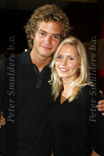 Amsterdam 21 augustus 2006
Presentatie Grease in de focus studios.
Bettina Holwerda en Jim Bakkum
Peter Smulders bv