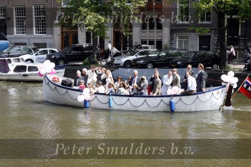 Amsterdam 9 juni 2006
Trouwen Jim de Groot en zijn vrouw Susan.
Jim en Susan op boot
Peter Smulders bv