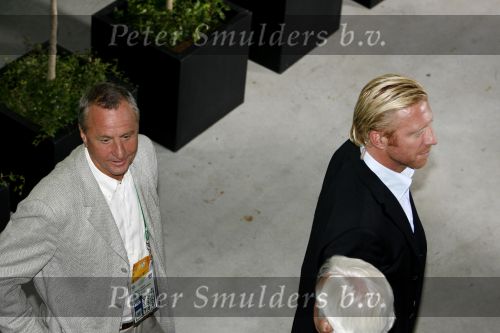 Frankfurt, 21 Juni 2006 3e wedstrijd in de poule tussen Nederland-Argentinie, eindstand 0-0
Johan Cruijff en boris Becker
© Foto Peter Smulders BV