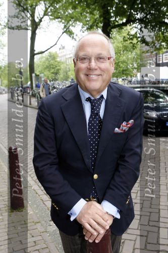 Amsterdam 31 mei 2006
Presentatie cd  box Ramses Shaffy in de rode hoed.
Joop Braakhekke