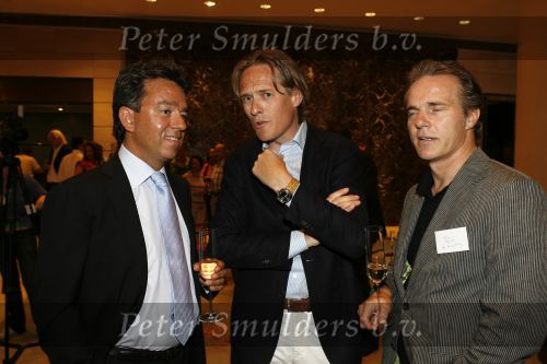 Amsterdam 14 juni 2006
Haringparty wegener en het Hilton.
Jort Kelder met Yves Gijraths
Peter Smulders bv