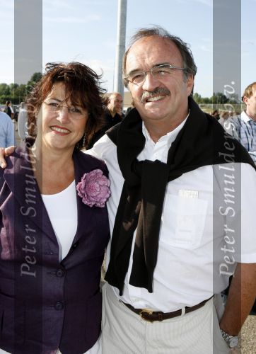 Amsterdam 14 juli 2006
Premiere Cirque du Soleil Alegria.
ouders Katja Schuurman