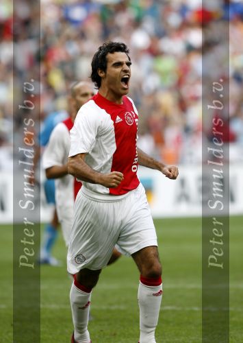 Amsterdam 13 augustus 2006
AJAX-PSV 3-1 om de Johan Cruyffschaal in de arena.
Kenneth Perez blij na de 2-1
Peter Smulders bv