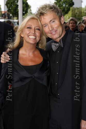 Rotterdam 22 mei 2006
Musical awards in ahoy rotterdam
Kiki Classen en hans Cornelisse
Peter Smulders bv