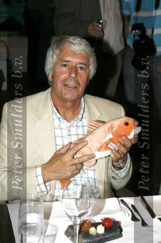 Monster 21 augustus 2006
Bijeenkomst van het wereld natuurfonds.
Klaas Wilting
Peter Smulders bv