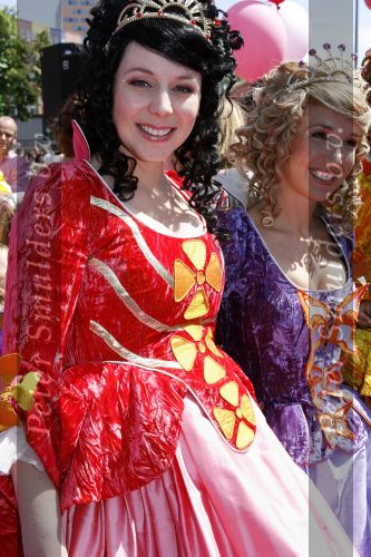Amsterdam 15 juli 2006
Premiere K3 in pathe arena.
Kristel Verbeke zwanger