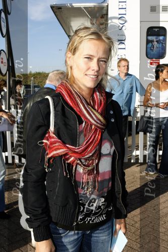 Amsterdam 14 juli 2006
Premiere Cirque du Soleil Alegria.
Liesbeth kamerling