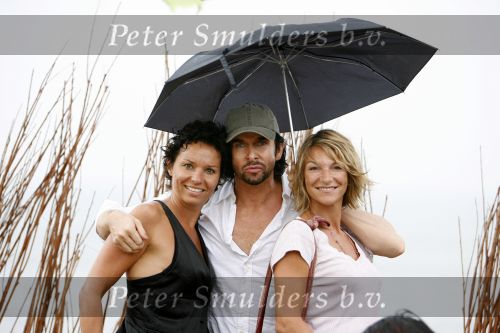 Bloemendaag 22 juli 2006
Optreden Hudson 5 met als zanger Chris Zegers bij Woodstock.
Mari v d Ven en Dyanne Beekman